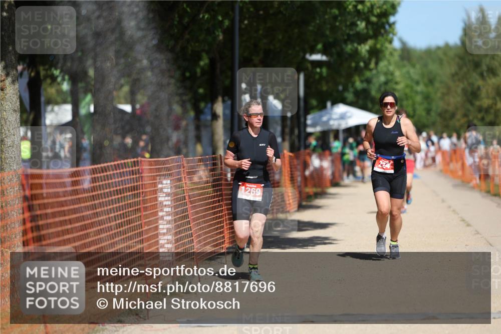 07.09.2025 - 19. Norderstedt Triathlon Michael Strokosch http://msf.ph/oto/8817696 07.09.2025 12:58:56 Laufen 224, 701, 1269 meine-sportfotos.de