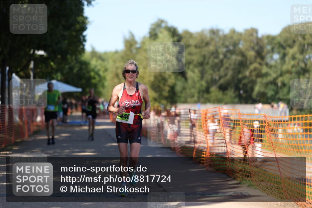 07.09.2025 - 19. Norderstedt Triathlon Michael Strokosch http://msf.ph/oto/8817724 07.09.2025 15:40:11 Laufen 440, 463, 1466 meine-sportfotos.de