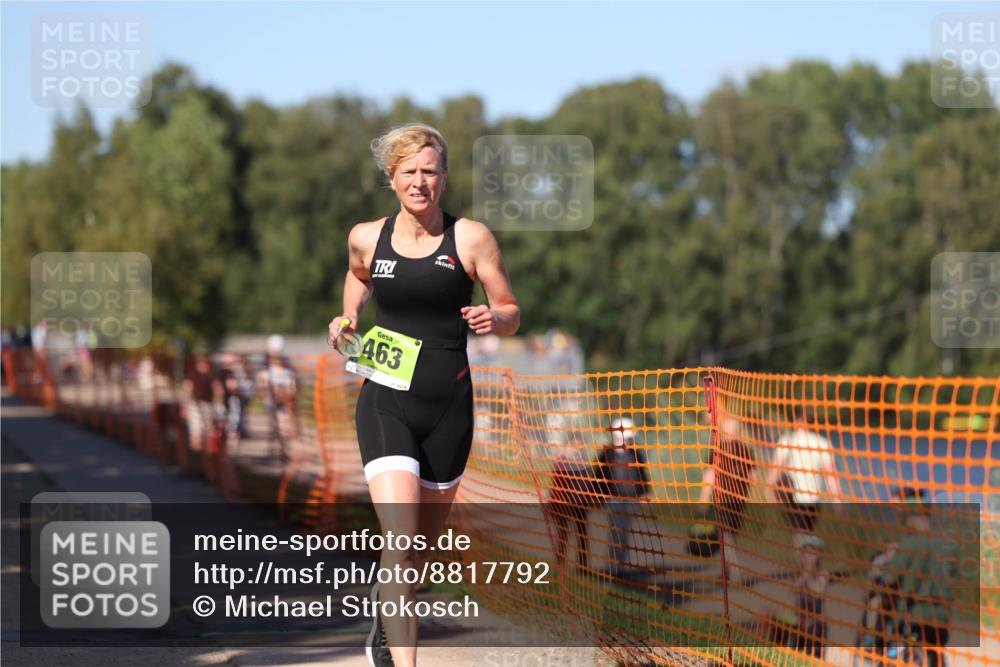 07.09.2025 - 19. Norderstedt Triathlon Michael Strokosch http://msf.ph/oto/8817792 07.09.2025 15:40:18 Laufen 463, 1466 meine-sportfotos.de