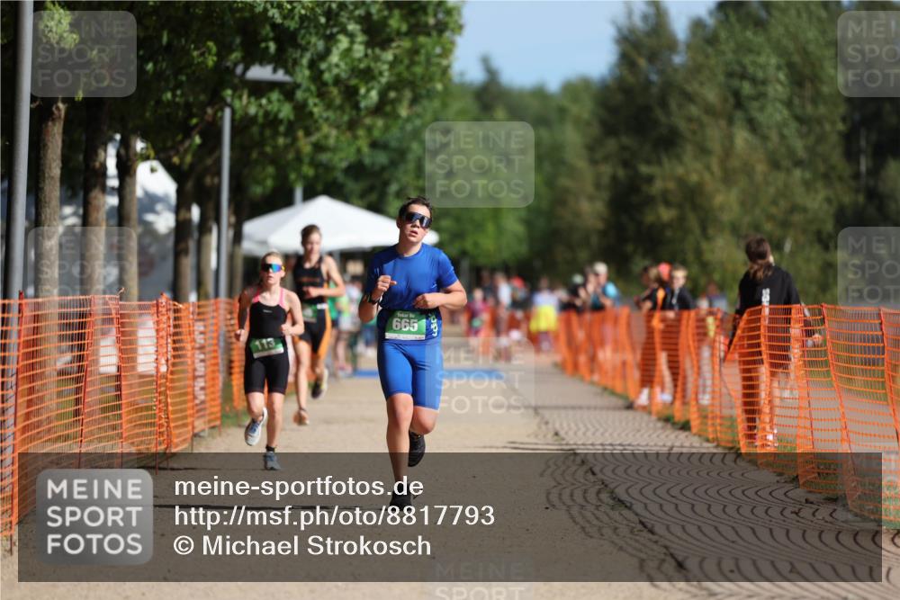 07.09.2025 - 19. Norderstedt Triathlon Michael Strokosch http://msf.ph/oto/8817793 07.09.2025 10:48:54 Laufen 71, 113, 645, 665 meine-sportfotos.de