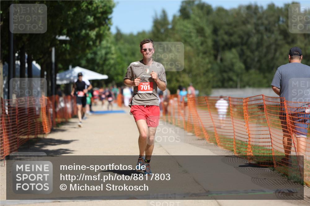 07.09.2025 - 19. Norderstedt Triathlon Michael Strokosch http://msf.ph/oto/8817803 07.09.2025 12:59:01 Laufen 167, 224, 701, 1269 meine-sportfotos.de