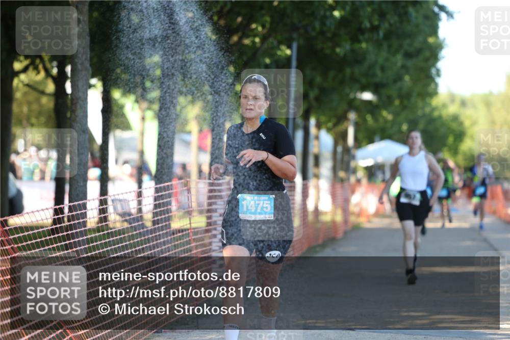 07.09.2025 - 19. Norderstedt Triathlon Michael Strokosch http://msf.ph/oto/8817809 07.09.2025 16:38:53 Laufen 432, 909, 929, 957, 1475, 1562, 1585 meine-sportfotos.de