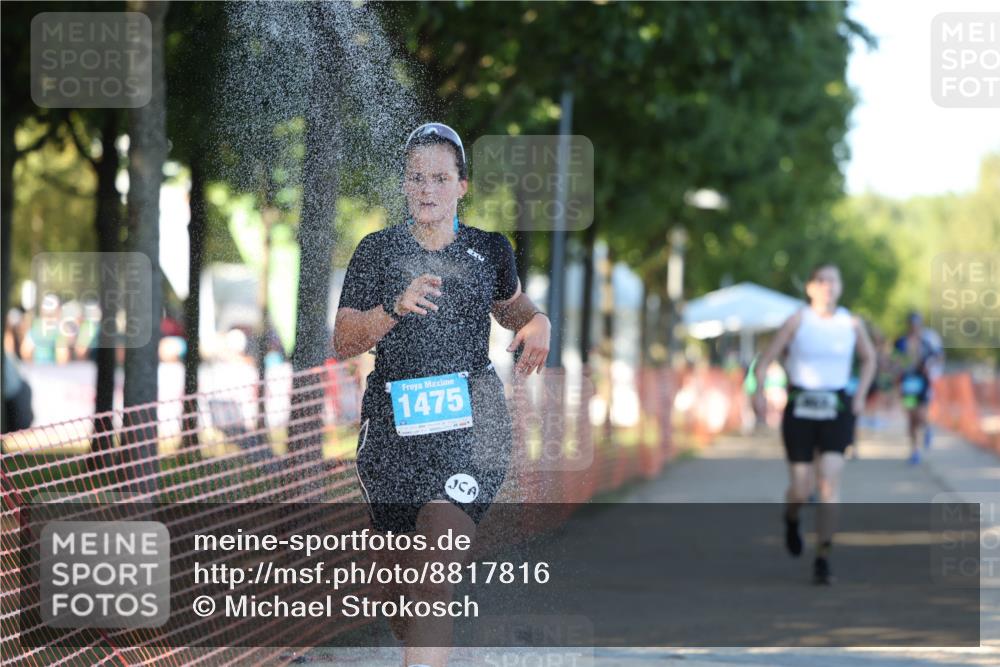 07.09.2025 - 19. Norderstedt Triathlon Michael Strokosch http://msf.ph/oto/8817816 07.09.2025 16:38:54 Laufen 432, 909, 957, 1475 meine-sportfotos.de