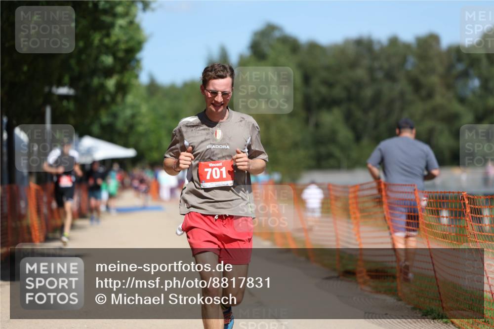 07.09.2025 - 19. Norderstedt Triathlon Michael Strokosch http://msf.ph/oto/8817831 07.09.2025 12:59:03 Laufen 167, 224, 701 meine-sportfotos.de