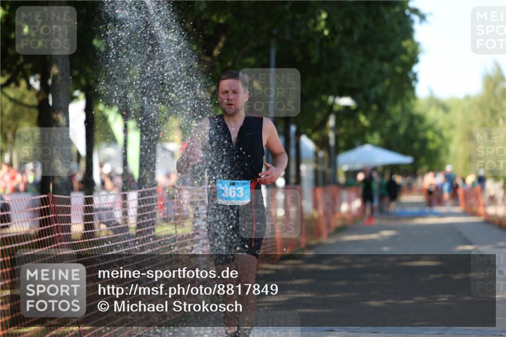 07.09.2025 - 19. Norderstedt Triathlon Michael Strokosch http://msf.ph/oto/8817849 07.09.2025 15:40:48 Laufen 363 meine-sportfotos.de