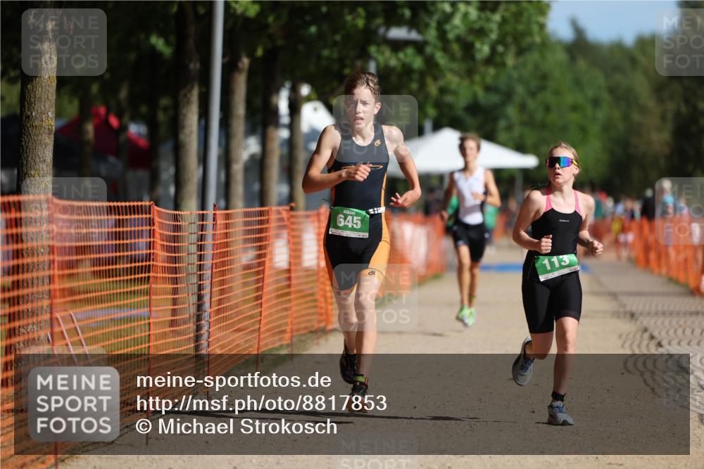 07.09.2025 - 19. Norderstedt Triathlon Michael Strokosch http://msf.ph/oto/8817853 07.09.2025 10:48:58 Laufen 113, 645, 665, 675 meine-sportfotos.de