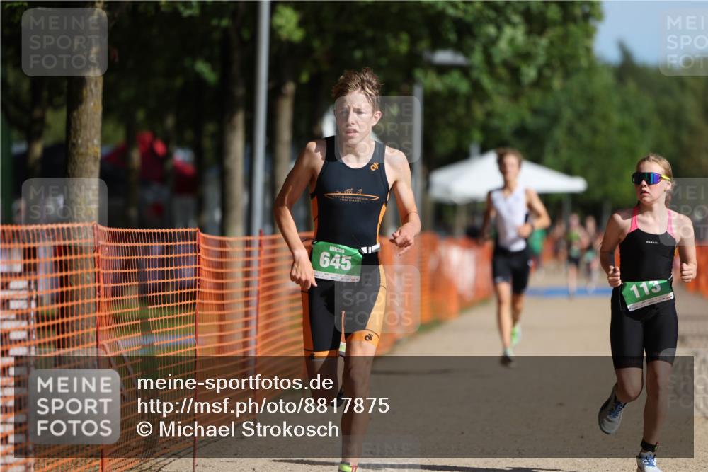 07.09.2025 - 19. Norderstedt Triathlon Michael Strokosch http://msf.ph/oto/8817875 07.09.2025 10:48:59 Laufen 113, 645, 665, 675 meine-sportfotos.de