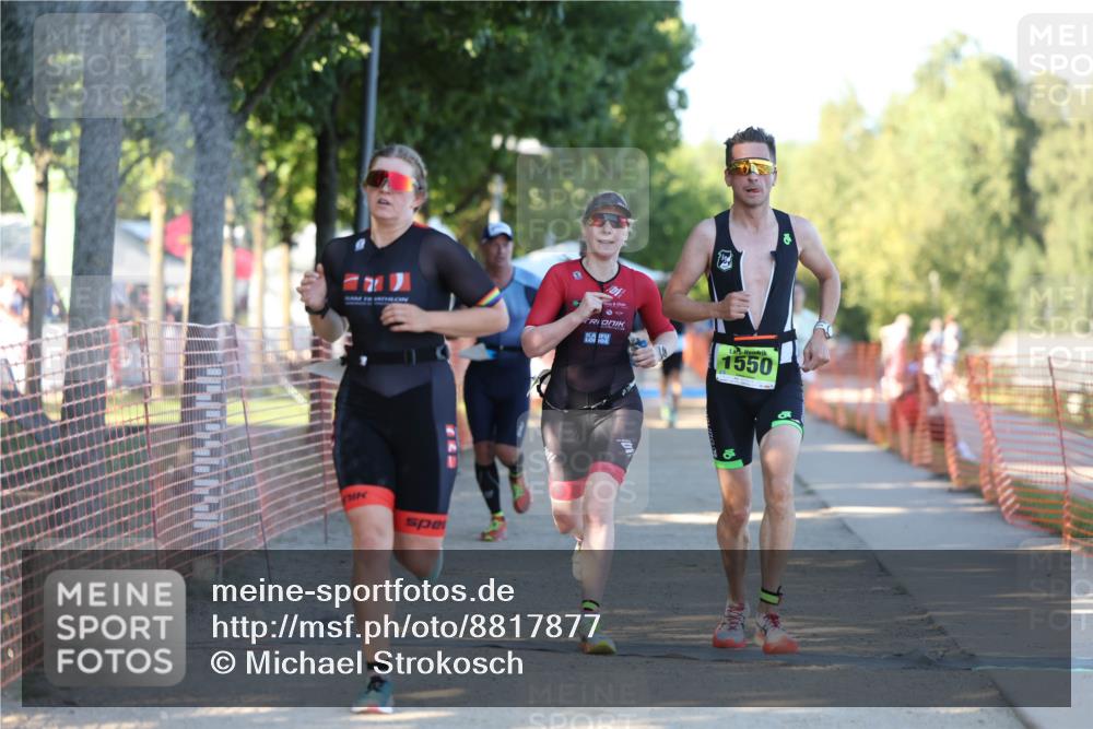 07.09.2025 - 19. Norderstedt Triathlon Michael Strokosch http://msf.ph/oto/8817877 07.09.2025 16:39:09 Laufen 916, 944, 1060, 1067, 1073, 1105, 1550 meine-sportfotos.de
