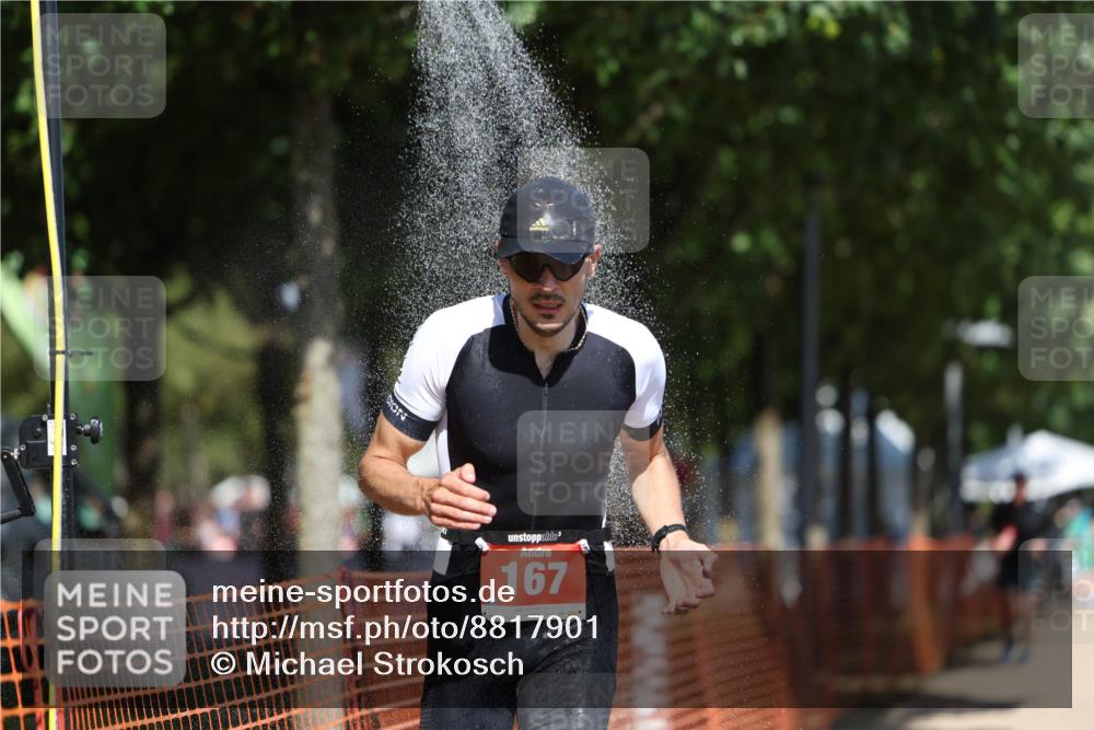 07.09.2025 - 19. Norderstedt Triathlon Michael Strokosch http://msf.ph/oto/8817901 07.09.2025 12:59:09 Laufen 167 meine-sportfotos.de