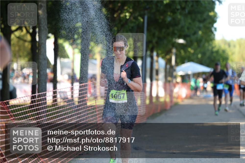 07.09.2025 - 19. Norderstedt Triathlon Michael Strokosch http://msf.ph/oto/8817917 07.09.2025 16:39:15 Laufen 868, 916, 944, 1067, 1083, 1105, 1564 meine-sportfotos.de