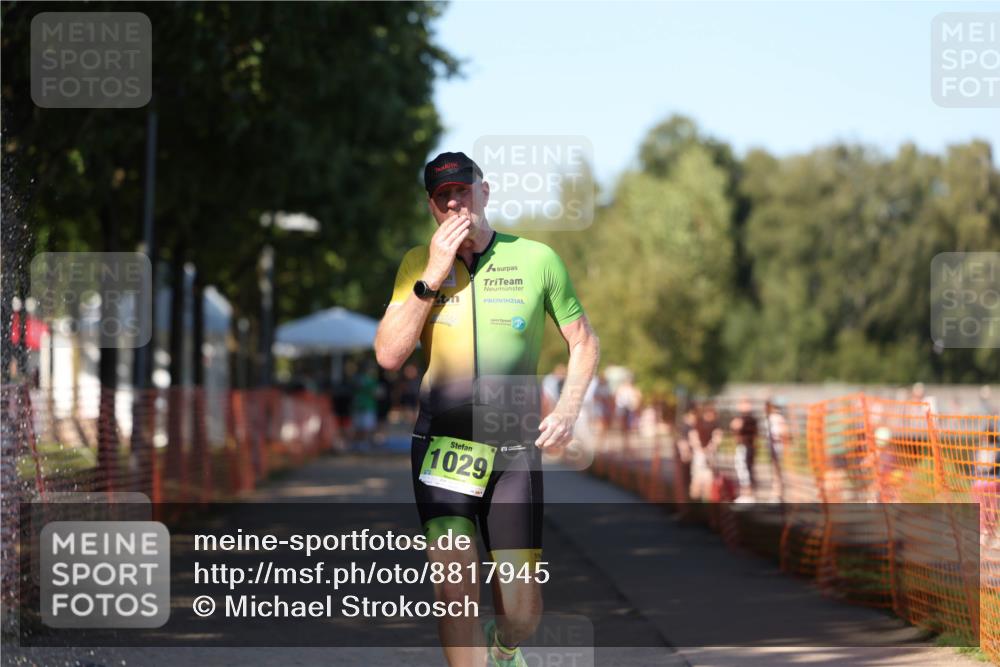 07.09.2025 - 19. Norderstedt Triathlon Michael Strokosch http://msf.ph/oto/8817945 07.09.2025 15:41:17 Laufen  meine-sportfotos.de