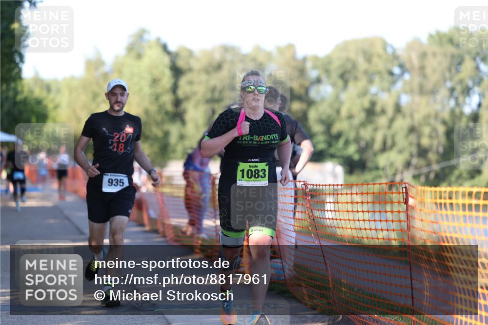 07.09.2025 - 19. Norderstedt Triathlon Michael Strokosch http://msf.ph/oto/8817961 07.09.2025 16:39:22 Laufen 868, 935, 1083, 1564 meine-sportfotos.de