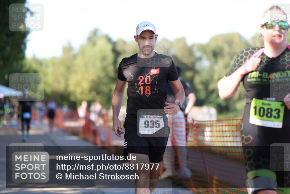 07.09.2025 - 19. Norderstedt Triathlon Michael Strokosch http://msf.ph/oto/8817977 07.09.2025 16:39:24 Laufen 868, 935, 1083, 1458, 1564, 1567 meine-sportfotos.de