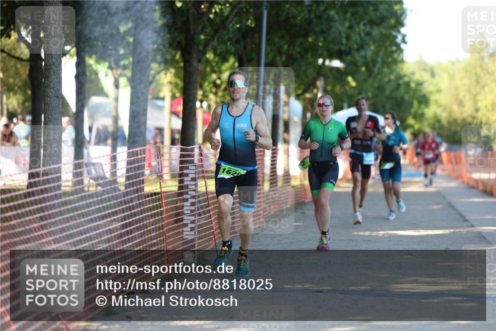 07.09.2025 - 19. Norderstedt Triathlon Michael Strokosch http://msf.ph/oto/8818025 07.09.2025 16:40:00 Laufen 406, 465, 1078, 1620 meine-sportfotos.de