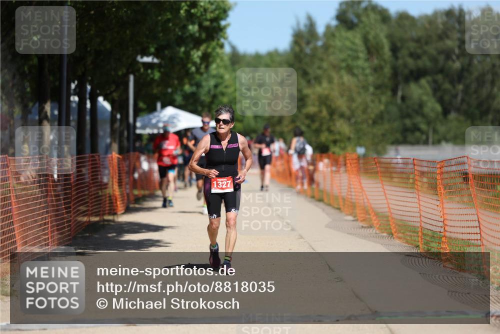 07.09.2025 - 19. Norderstedt Triathlon Michael Strokosch http://msf.ph/oto/8818035 07.09.2025 12:59:33 Laufen 776, 1327 meine-sportfotos.de