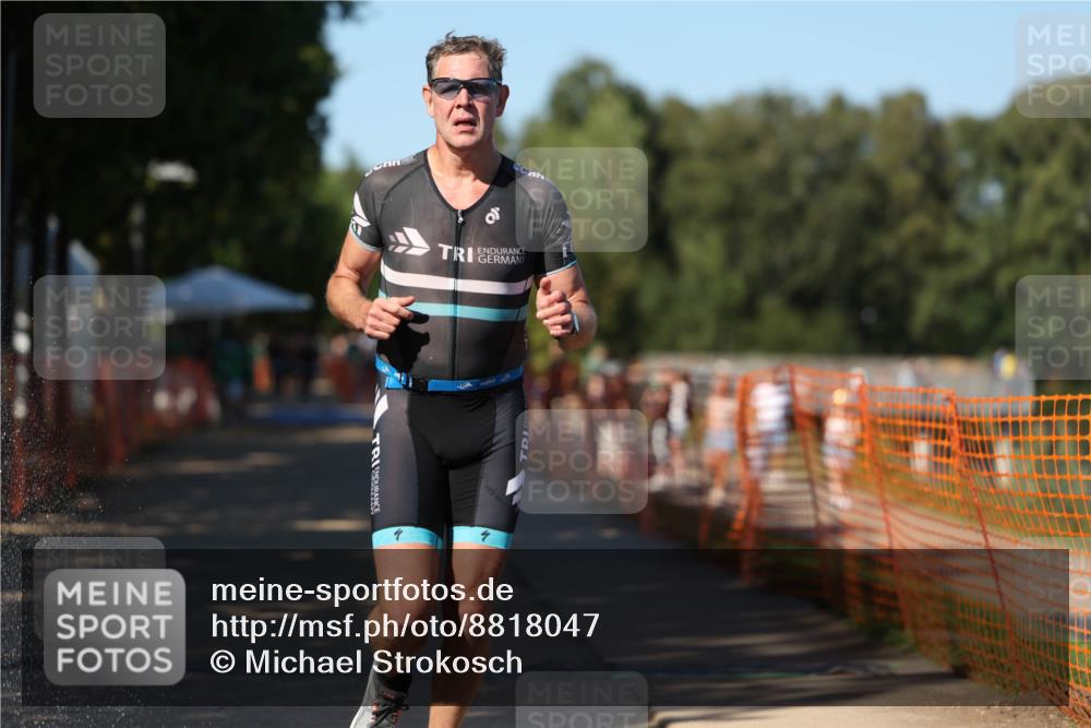 07.09.2025 - 19. Norderstedt Triathlon Michael Strokosch http://msf.ph/oto/8818047 07.09.2025 15:41:40 Laufen 474, 1414, 1484 meine-sportfotos.de