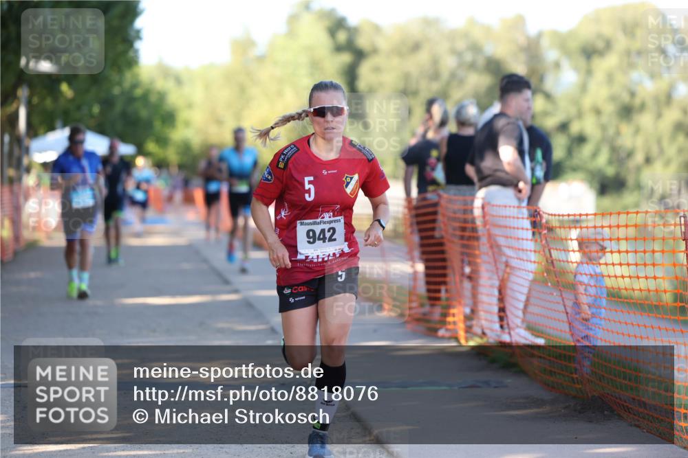 07.09.2025 - 19. Norderstedt Triathlon Michael Strokosch http://msf.ph/oto/8818076 07.09.2025 16:40:12 Laufen 942, 1553, 1632 meine-sportfotos.de