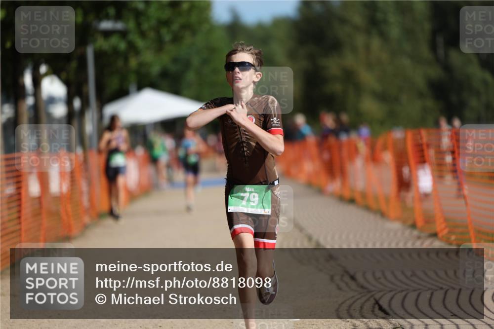 07.09.2025 - 19. Norderstedt Triathlon Michael Strokosch http://msf.ph/oto/8818098 07.09.2025 10:49:16 Laufen 74, 79, 120, 127 meine-sportfotos.de
