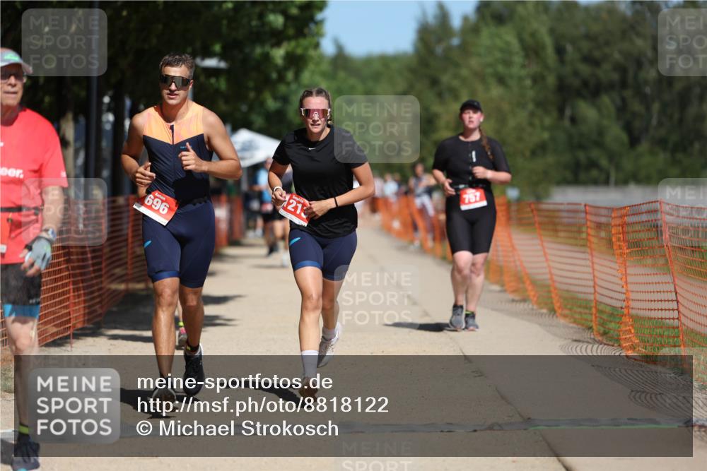 07.09.2025 - 19. Norderstedt Triathlon Michael Strokosch http://msf.ph/oto/8818122 07.09.2025 12:59:49 Laufen 146, 214, 696, 757, 830, 1213 meine-sportfotos.de
