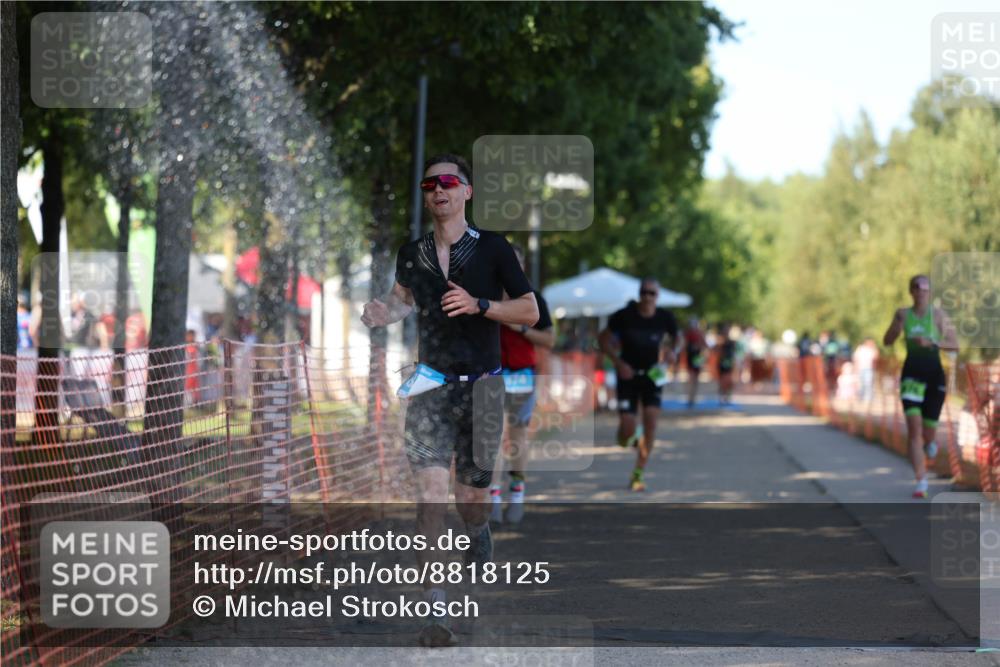 07.09.2025 - 19. Norderstedt Triathlon Michael Strokosch http://msf.ph/oto/8818125 07.09.2025 15:42:03 Laufen 374, 476 meine-sportfotos.de