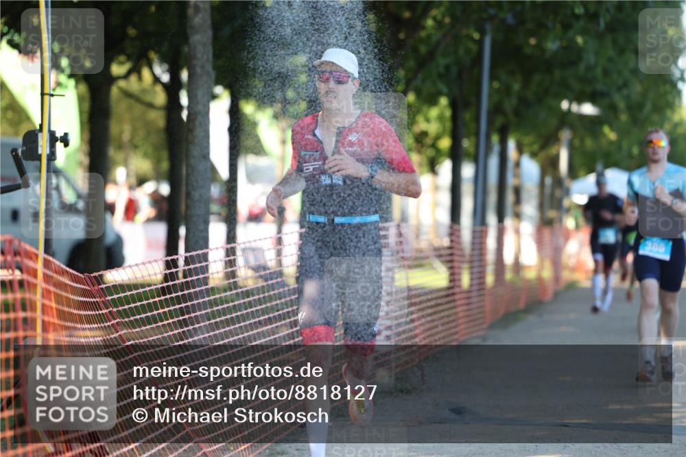 07.09.2025 - 19. Norderstedt Triathlon Michael Strokosch http://msf.ph/oto/8818127 07.09.2025 16:40:23 Laufen 386, 431, 1573, 1614 meine-sportfotos.de