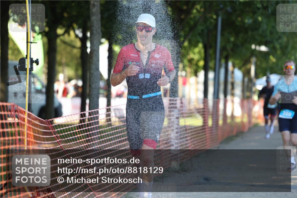 07.09.2025 - 19. Norderstedt Triathlon Michael Strokosch http://msf.ph/oto/8818129 07.09.2025 16:40:23 Laufen 386, 431, 1573, 1614 meine-sportfotos.de