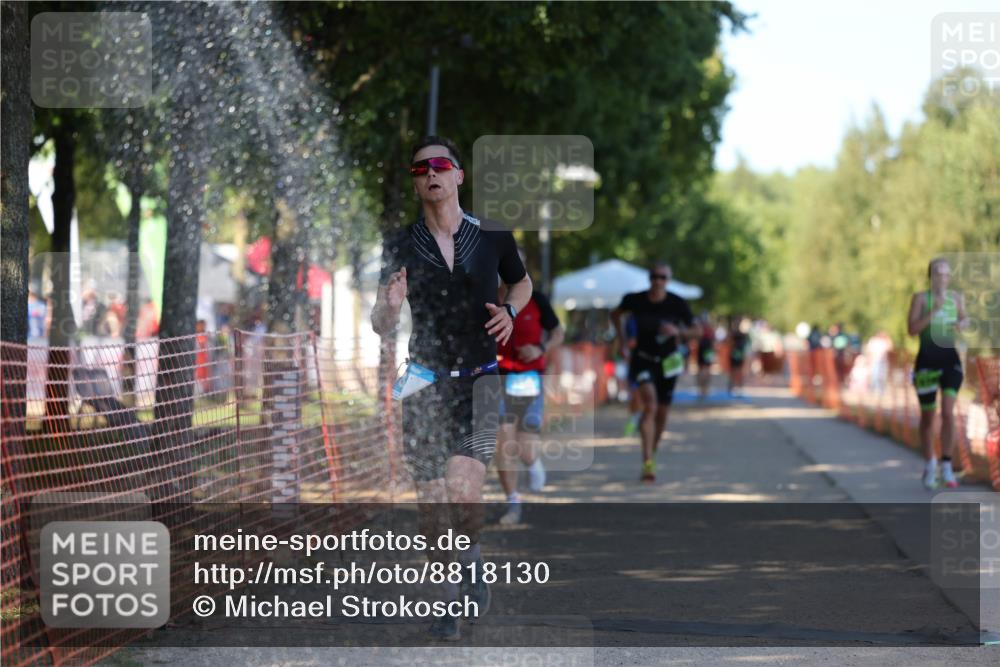 07.09.2025 - 19. Norderstedt Triathlon Michael Strokosch http://msf.ph/oto/8818130 07.09.2025 15:42:03 Laufen 374, 476 meine-sportfotos.de