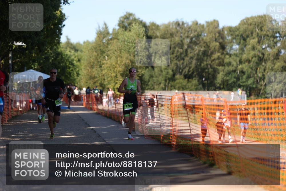07.09.2025 - 19. Norderstedt Triathlon Michael Strokosch http://msf.ph/oto/8818137 07.09.2025 15:42:04 Laufen 374, 476 meine-sportfotos.de