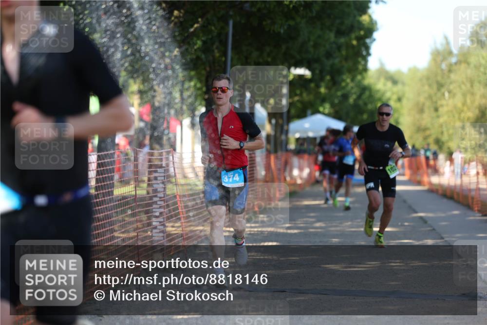 07.09.2025 - 19. Norderstedt Triathlon Michael Strokosch http://msf.ph/oto/8818146 07.09.2025 15:42:05 Laufen 374, 476 meine-sportfotos.de