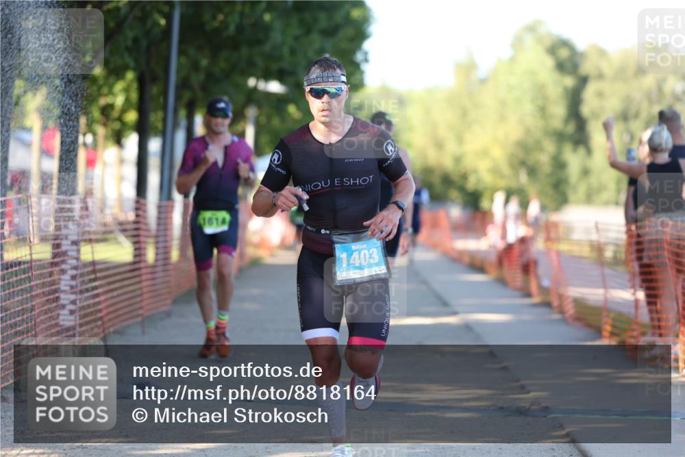 07.09.2025 - 19. Norderstedt Triathlon Michael Strokosch http://msf.ph/oto/8818164 07.09.2025 16:40:28 Laufen 365, 386, 1614 meine-sportfotos.de