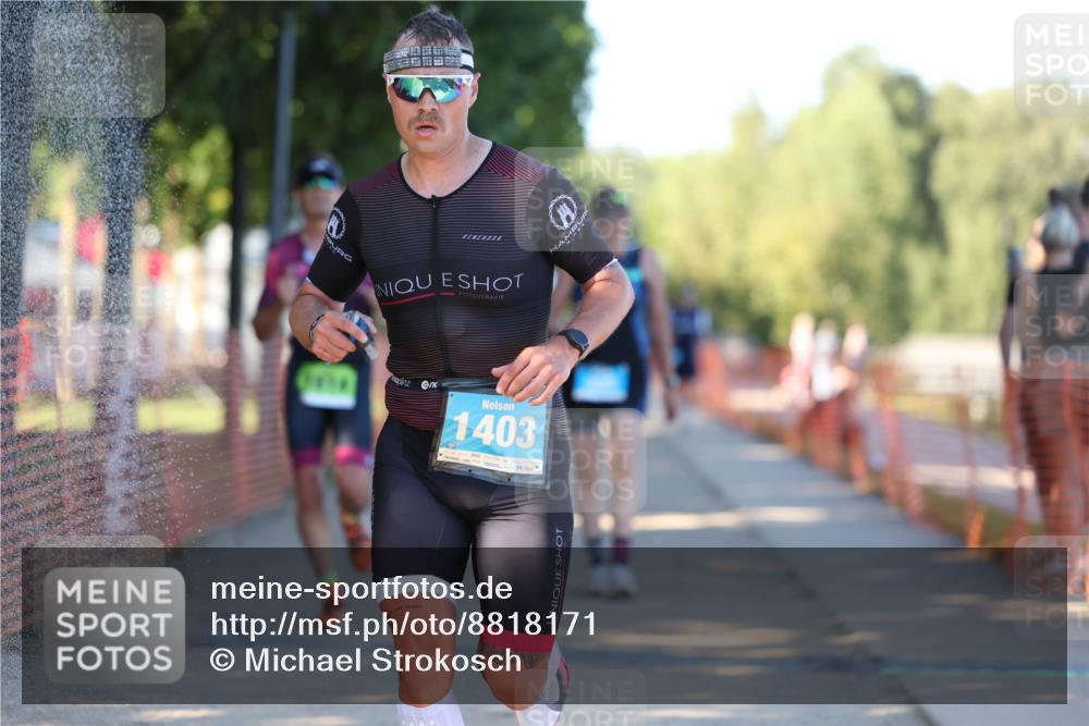 07.09.2025 - 19. Norderstedt Triathlon Michael Strokosch http://msf.ph/oto/8818171 07.09.2025 16:40:29 Laufen 365, 386, 1420, 1614 meine-sportfotos.de