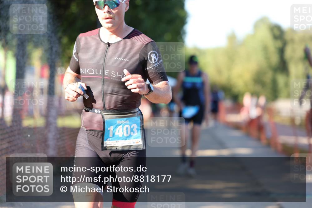 07.09.2025 - 19. Norderstedt Triathlon Michael Strokosch http://msf.ph/oto/8818177 07.09.2025 16:40:29 Laufen 365, 386, 1420, 1614 meine-sportfotos.de