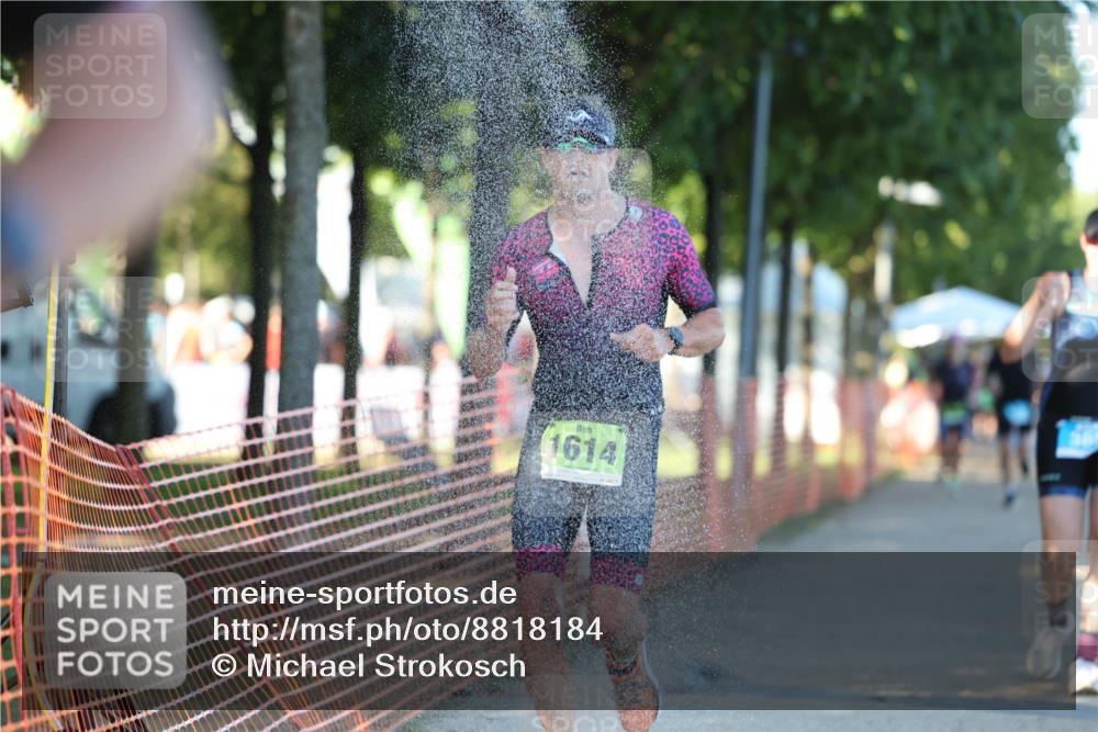 07.09.2025 - 19. Norderstedt Triathlon Michael Strokosch http://msf.ph/oto/8818184 07.09.2025 16:40:30 Laufen 365, 1054, 1400, 1420, 1614 meine-sportfotos.de