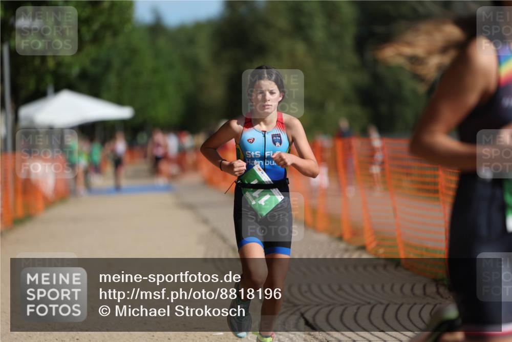 07.09.2025 - 19. Norderstedt Triathlon Michael Strokosch http://msf.ph/oto/8818196 07.09.2025 10:49:23 Laufen 111, 120 meine-sportfotos.de