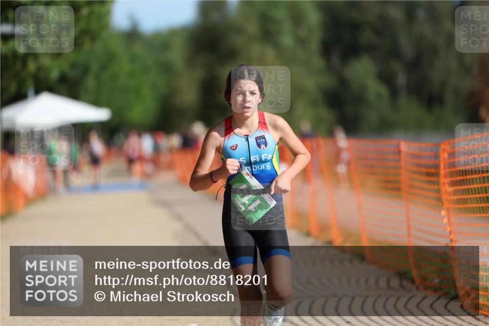 07.09.2025 - 19. Norderstedt Triathlon Michael Strokosch http://msf.ph/oto/8818201 07.09.2025 10:49:24 Laufen 111, 120 meine-sportfotos.de