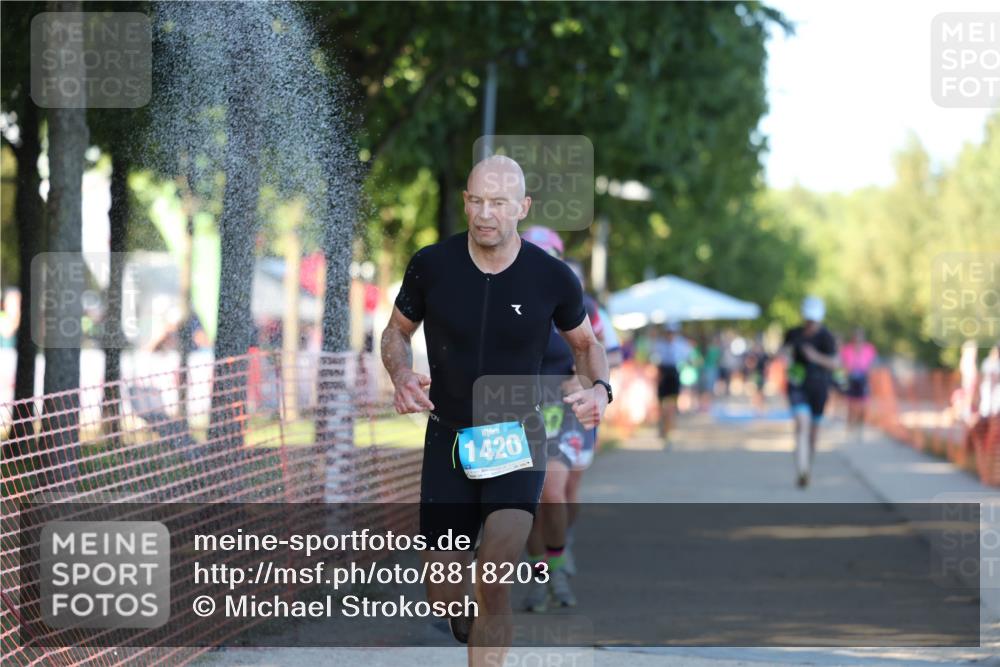 07.09.2025 - 19. Norderstedt Triathlon Michael Strokosch http://msf.ph/oto/8818203 07.09.2025 16:40:37 Laufen 1054, 1102, 1400, 1420 meine-sportfotos.de