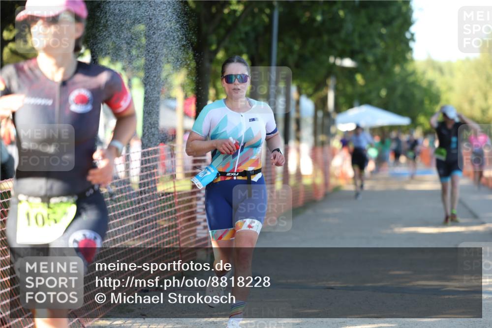 07.09.2025 - 19. Norderstedt Triathlon Michael Strokosch http://msf.ph/oto/8818228 07.09.2025 16:40:39 Laufen 1054, 1102, 1400, 1420 meine-sportfotos.de