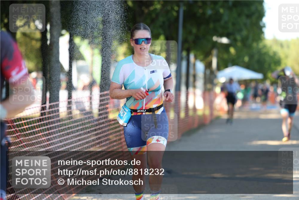 07.09.2025 - 19. Norderstedt Triathlon Michael Strokosch http://msf.ph/oto/8818232 07.09.2025 16:40:40 Laufen 1054, 1102, 1400, 1420 meine-sportfotos.de