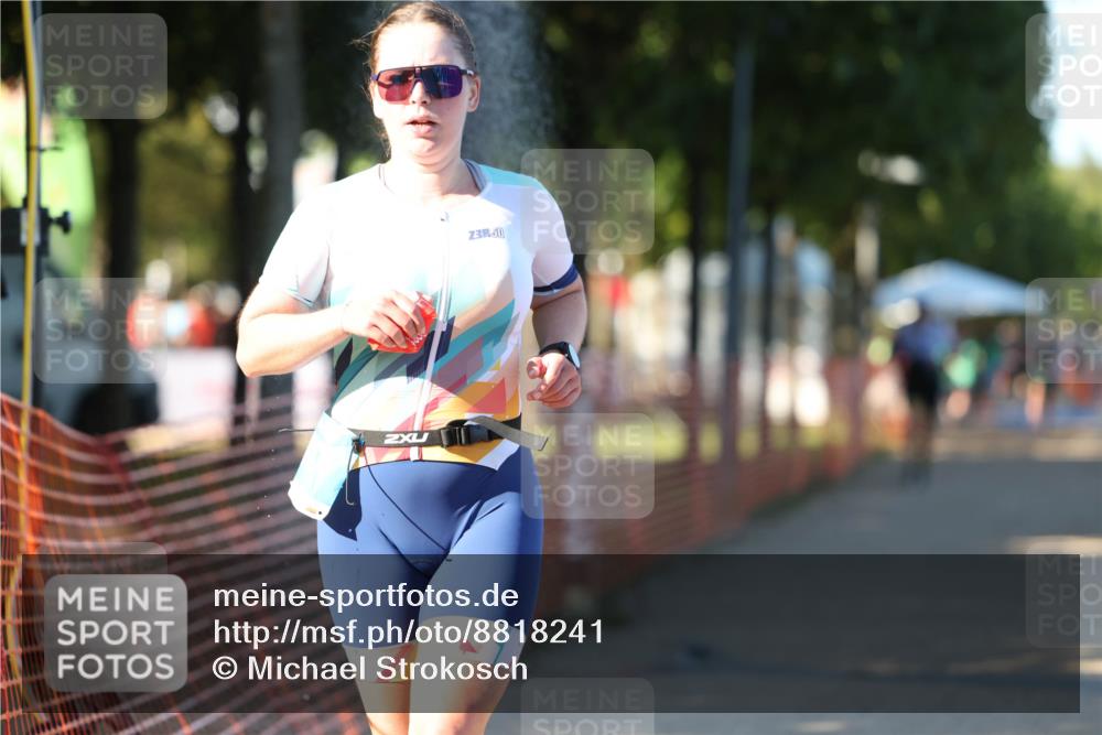 07.09.2025 - 19. Norderstedt Triathlon Michael Strokosch http://msf.ph/oto/8818241 07.09.2025 16:40:41 Laufen 1054, 1102, 1107, 1400, 1420 meine-sportfotos.de