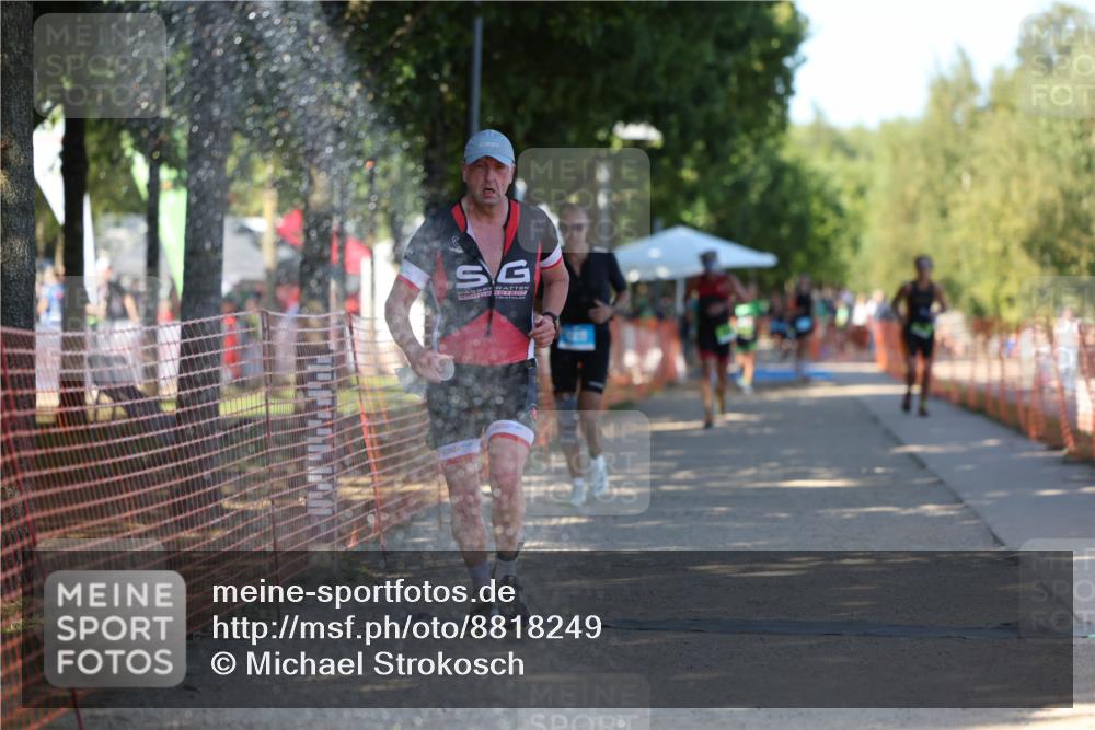 07.09.2025 - 19. Norderstedt Triathlon Michael Strokosch http://msf.ph/oto/8818249 07.09.2025 15:42:15 Laufen 428, 987, 1447 meine-sportfotos.de