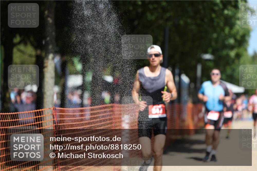 07.09.2025 - 19. Norderstedt Triathlon Michael Strokosch http://msf.ph/oto/8818250 07.09.2025 12:59:58 Laufen 757, 847, 1230, 1235, 1263, 1370 meine-sportfotos.de