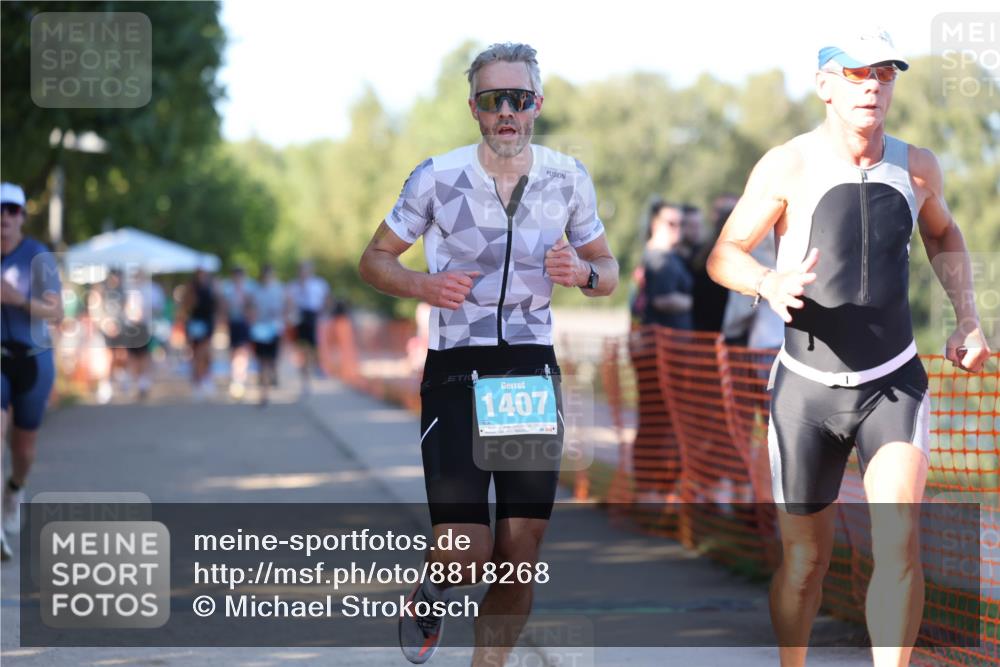 07.09.2025 - 19. Norderstedt Triathlon Michael Strokosch http://msf.ph/oto/8818268 07.09.2025 16:41:05 Laufen 1076, 1407, 1419, 1473 meine-sportfotos.de