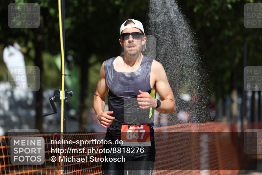 07.09.2025 - 19. Norderstedt Triathlon Michael Strokosch http://msf.ph/oto/8818276 07.09.2025 12:59:59 Laufen 847, 1230, 1235, 1263, 1370 meine-sportfotos.de