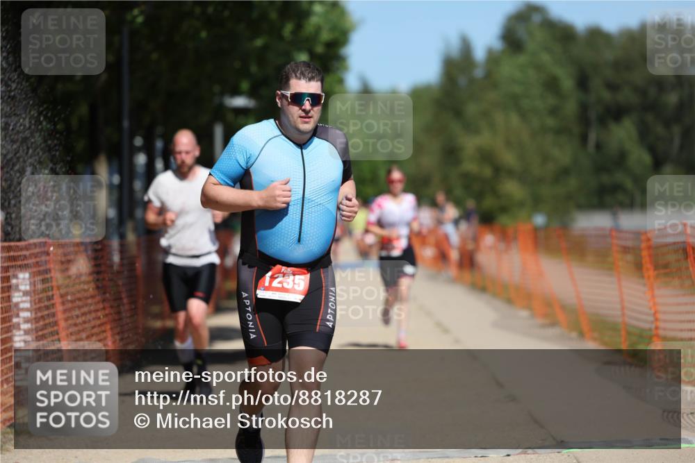 07.09.2025 - 19. Norderstedt Triathlon Michael Strokosch http://msf.ph/oto/8818287 07.09.2025 13:00:00 Laufen 847, 1230, 1235, 1263, 1370 meine-sportfotos.de