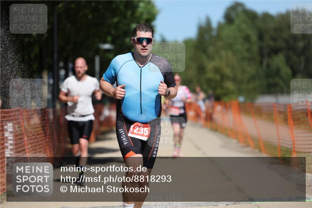 07.09.2025 - 19. Norderstedt Triathlon Michael Strokosch http://msf.ph/oto/8818293 07.09.2025 13:00:00 Laufen 847, 1230, 1235, 1263, 1370 meine-sportfotos.de