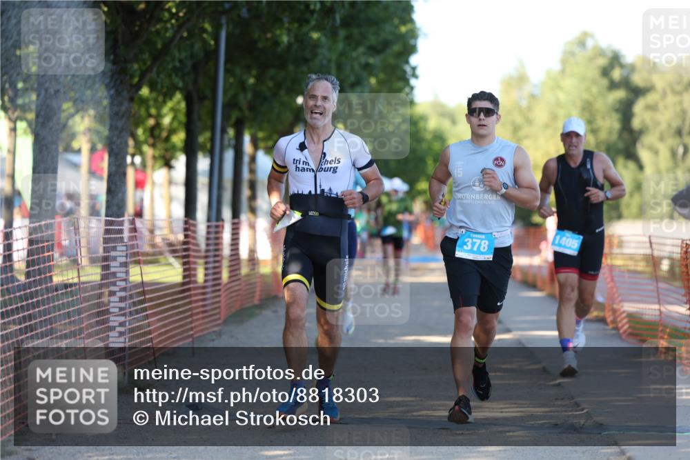 07.09.2025 - 19. Norderstedt Triathlon Michael Strokosch http://msf.ph/oto/8818303 07.09.2025 16:41:13 Laufen 378, 405, 1405, 1592 meine-sportfotos.de