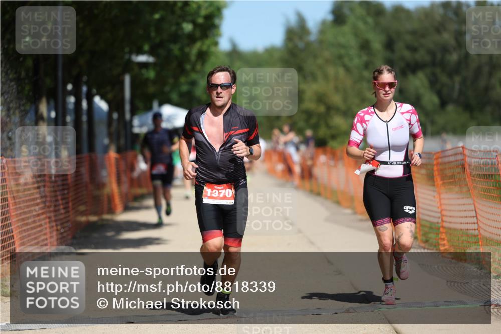 07.09.2025 - 19. Norderstedt Triathlon Michael Strokosch http://msf.ph/oto/8818339 07.09.2025 13:00:03 Laufen 858, 1230, 1235, 1263, 1370 meine-sportfotos.de