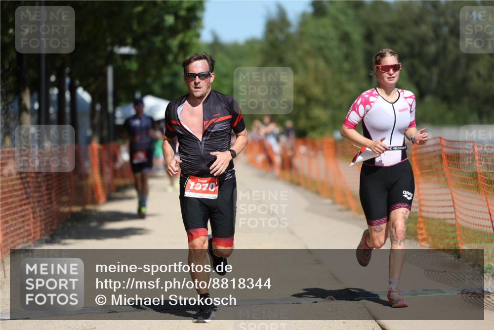 07.09.2025 - 19. Norderstedt Triathlon Michael Strokosch http://msf.ph/oto/8818344 07.09.2025 13:00:04 Laufen 858, 1230, 1235, 1263, 1370 meine-sportfotos.de