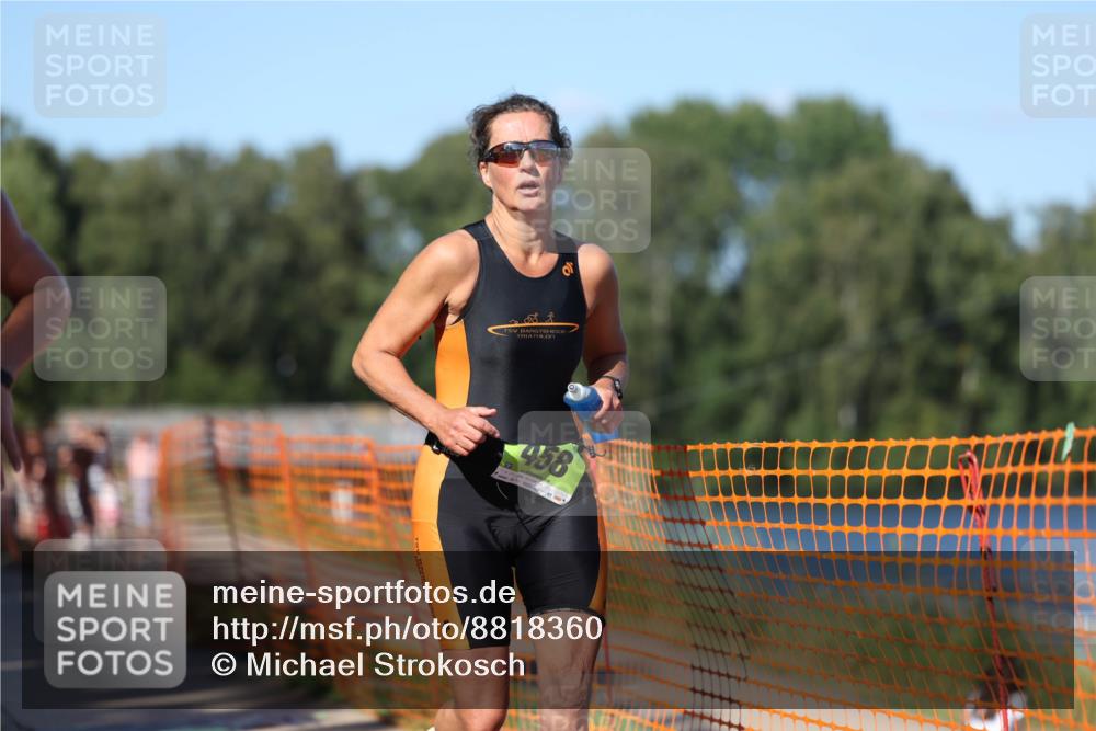 07.09.2025 - 19. Norderstedt Triathlon Michael Strokosch http://msf.ph/oto/8818360 07.09.2025 15:42:26 Laufen 458, 1453, 1489 meine-sportfotos.de