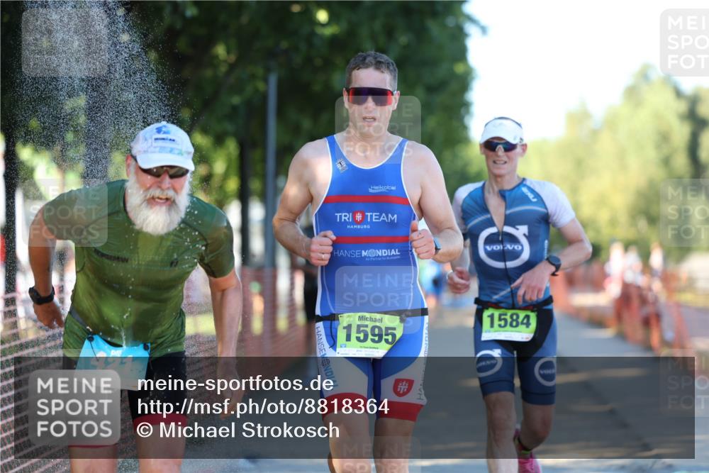 07.09.2025 - 19. Norderstedt Triathlon Michael Strokosch http://msf.ph/oto/8818364 07.09.2025 16:41:27 Laufen 1584, 1595 meine-sportfotos.de
